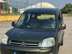 Verde Usata 2004 Citroën Berlingo Monovolume | 1900 €