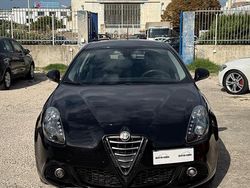 Nero Usata 2014 Alfa Romeo Giulietta Exclusive Tre volumi | 7300 € (Buon prezzo)