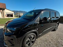 Nero Usata 2024 Peugeot Rifter GT Monovolume | 27.000 € (Cara)