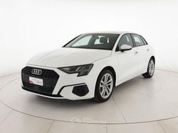Bianco Usata 2022 Audi A3 Business Tre volumi | 26.900 € (Buon prezzo)