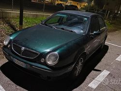 Verde Usata 2000 Lancia Lybra Tre volumi | 1100 € (Buon prezzo)