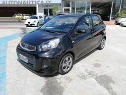 Nero(met.) Usata 2016 Kia Picanto Active Due volumi | 7900 € (Buon prezzo)