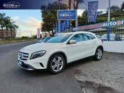 Bianco Usata 2015 Mercedes GLA220 SUV | 10.500 € (Ottimo prezzo)