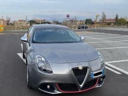 Usata 2017 Alfa Romeo Giulietta Due volumi | 10.000 € (Buon prezzo)