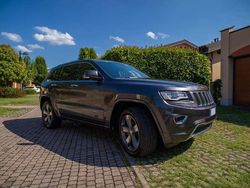 Grigio Usata 2014 Jeep Grand Cherokee Overland SUV | 16.200 € (Molto cara)