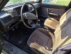 Grigio Usata 1983 Audi 80 Tre volumi | 2000 €