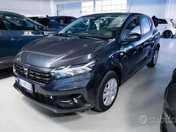 Grigio Usata 2022 Dacia Sandero Comfort Tre volumi | 11.900 € (Ottimo prezzo)