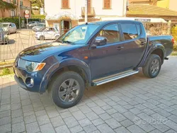 Blu Usata 2009 Mitsubishi L200 Intense+ Pick-up | 11.000 €