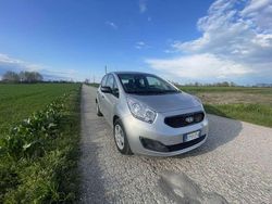 Usata 2013 Kia Venga LX Due volumi | 3990 € (Buon prezzo)
