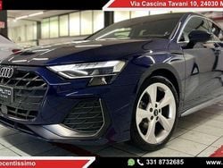 Blu/azzurro Usata 2024 Audi A3 S-Line Tre volumi | 32.100 € (Ottimo prezzo)