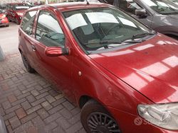 Rosso Usata 2006 Fiat Punto Due volumi | 1700 €