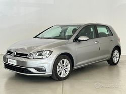 Grigio Usata 2017 VW Golf VII Business Tre volumi | 14.900 € (Buon prezzo)
