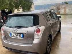 Usata 2014 Toyota Verso Monovolume | 9800 € (Molto cara)