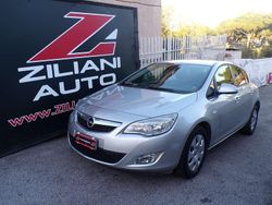 Argento Usata 2011 Opel Astra Tre volumi | 2900 € (Super prezzo)