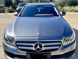 Usata 2017 Mercedes E220 Station wagon | 17.900 € (Buon prezzo)
