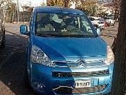 Blu/azzurro Usata 2010 Citroën Berlingo Monovolume | 3600 € (Buon prezzo)