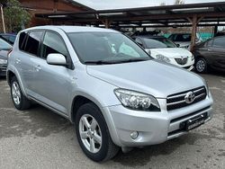 Argento Usata 2006 Toyota RAV4 Luxury SUV | 5500 € (Cara)