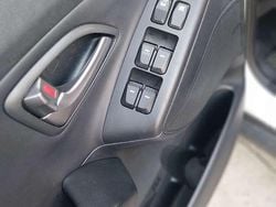 Bianco Usata 2014 Hyundai ix35 Comfort SUV | 8000 € (Buon prezzo)