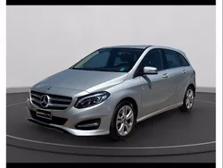 Grigio chiaro Usata 2018 Mercedes B180 Monovolume | 16.700 € (Buon prezzo)