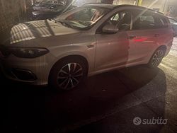Grigio Usata 2017 Fiat Tipo | 9800 € (Buon prezzo)