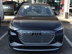 Nero Usata 2023 Audi Q4 Sportback e-tron Ambiente SUV | 42.999 € (Molto cara)