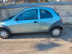 Verde Usata 2000 Ford Ka Tre volumi | 1600 € (Buon prezzo)