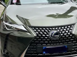 Usata 2020 Lexus UX Executive Line SUV | 20.000 € (Super prezzo)
