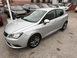 Grigio Usata 2015 Seat Ibiza I-Tech Tre volumi | 4990 € (Ottimo prezzo)