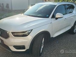 Bianco Usata 2018 Volvo XC40 Inscription SUV | 22.500 € (Cara)