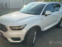 Usata 2018 Volvo XC40 Inscription SUV | 22.500 € (Buon prezzo)