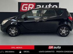 Nero Usata 2011 Opel Meriva Cosmo Monovolume | 3999 € (Cara)