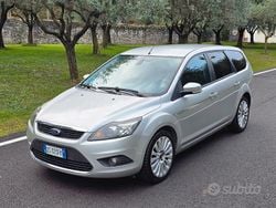 Grigio Usata 2008 Ford Focus Station wagon | 2850 € (Buon prezzo)
