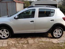 Argento Usata 2015 Dacia Sandero Stepway Due volumi | 8000 € (Buon prezzo)