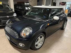 Nero Usata 2007 Mini Cooper Due volumi | 3900 € (Buon prezzo)