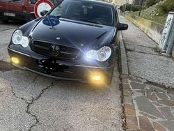 Usata 2006 Mercedes C220 Classic Tre volumi | 4500 € (Buon prezzo)