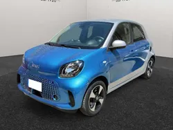 Blu Usata 2021 Smart ForFour Electric Drive Passion Tre volumi | 12.700 € (Buon prezzo)