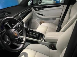 Blu Usata 2022 Porsche Macan SUV | 76.000 € (Molto cara)