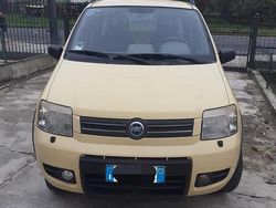 Giallo Usata 2004 Fiat Panda 4x4 Climbing Due volumi | 4200 € (Buon prezzo)