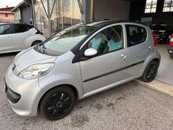 Grigio Usata 2008 Peugeot 107 Urban Move Due volumi | 3400 € (Buon prezzo)