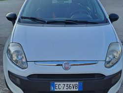 Bianco Usata 2010 Fiat Punto Due volumi | 3400 €