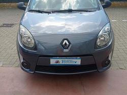 Grigio Usata 2009 Renault Twingo Dynamique Due volumi | 2499 € (Buon prezzo)