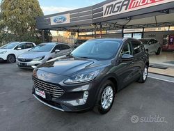 Grigio scuro metallizzato Usata 2020 Ford Kuga Business Edition SUV | 17.090 € (Buon prezzo)