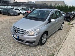 Grigio Usata 2011 Mercedes B160 Executive Monovolume | 5900 € (Cara)