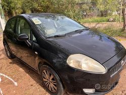 Nero Usata 2006 Fiat Grande Punto Due volumi | 2000 € (Buon prezzo)