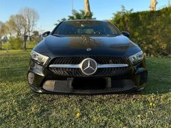 Nero Usata 2018 Mercedes A180 Due volumi | 20.000 € (Buon prezzo)