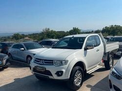 Bianco(met.) Usata 2014 Mitsubishi L200 Intense+ Pick-up | 16.000 € (Buon prezzo)