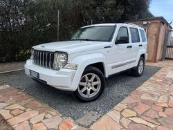 Bianco Usata 2011 Jeep Cherokee Overland SUV | 11.000 € (Buon prezzo)