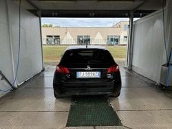 Usata 2017 Peugeot 308 Allure Tre volumi | 6999 € (Super prezzo)