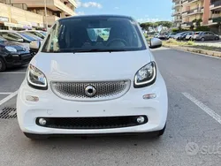 Bianco Usata 2019 Smart ForTwo Coupé Passion Coupé | 16.900 € (Ottimo prezzo)