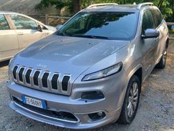 Grigio Usata 2016 Jeep Cherokee Overland SUV | 12.500 € (Buon prezzo)